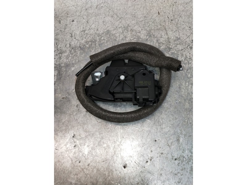 Recambio de motor cierre centralizado porton para mercedes clase c (w204) lim. c 250 cgi blueefficiency (204.047) referencia OEM