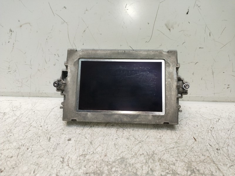 Recambio de pantalla multifuncion para mercedes clase c (w204) lim. c 250 cgi blueefficiency (204.047) referencia OEM IAM A20490