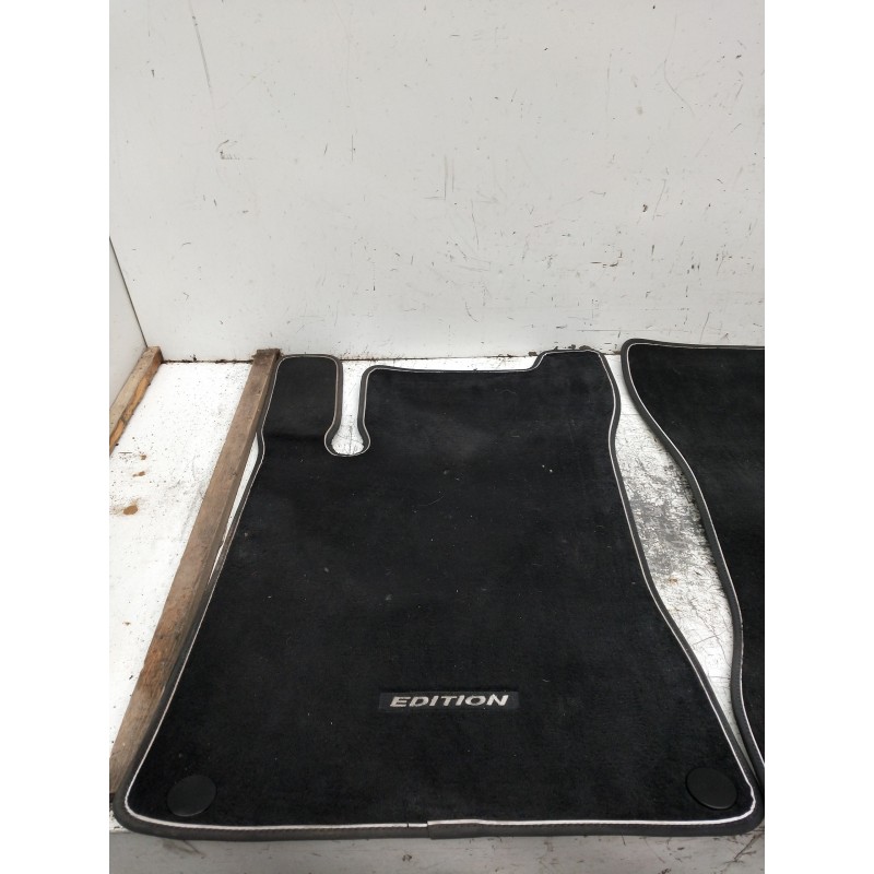 Recambio de juego tapizados / cartoneras para mercedes clase a (bm 177) a 200 d (177.012) referencia OEM IAM ALFOMBRILLAS  