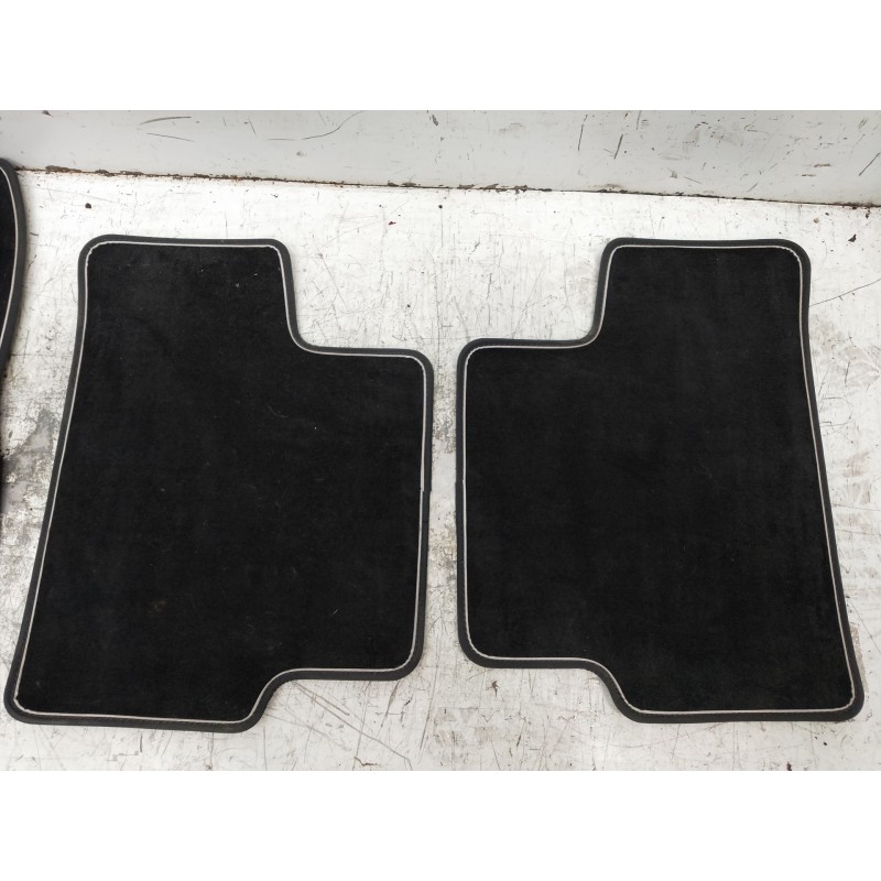 Recambio de juego tapizados / cartoneras para mercedes clase a (bm 177) a 200 d (177.012) referencia OEM IAM ALFOMBRILLAS  