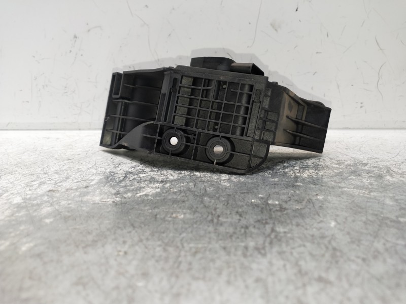 Recambio de potenciometro pedal para mercedes clase c (w204) lim. c 250 cgi blueefficiency (204.047) referencia OEM IAM A2043000