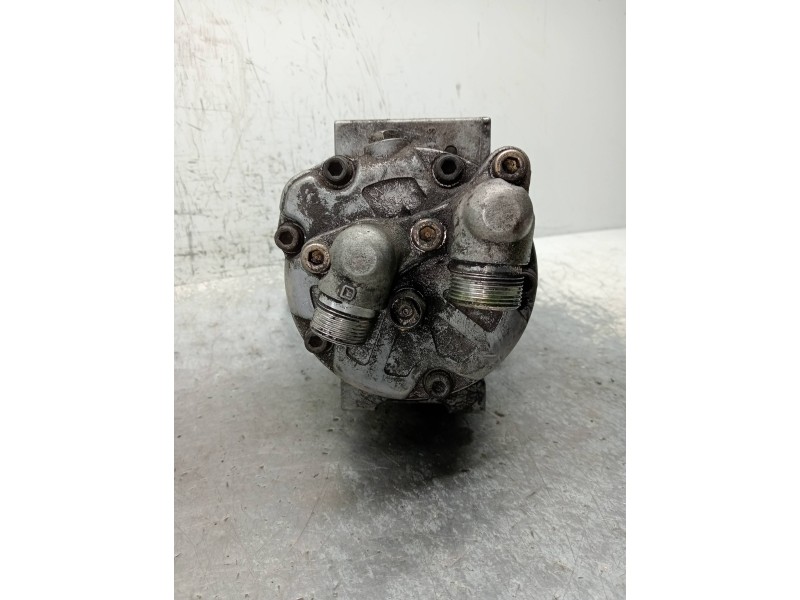 Recambio de compresor aire acondicionado para audi 80 1.9 tdi referencia OEM IAM 8A0260805AD 5060310514 DCW17B