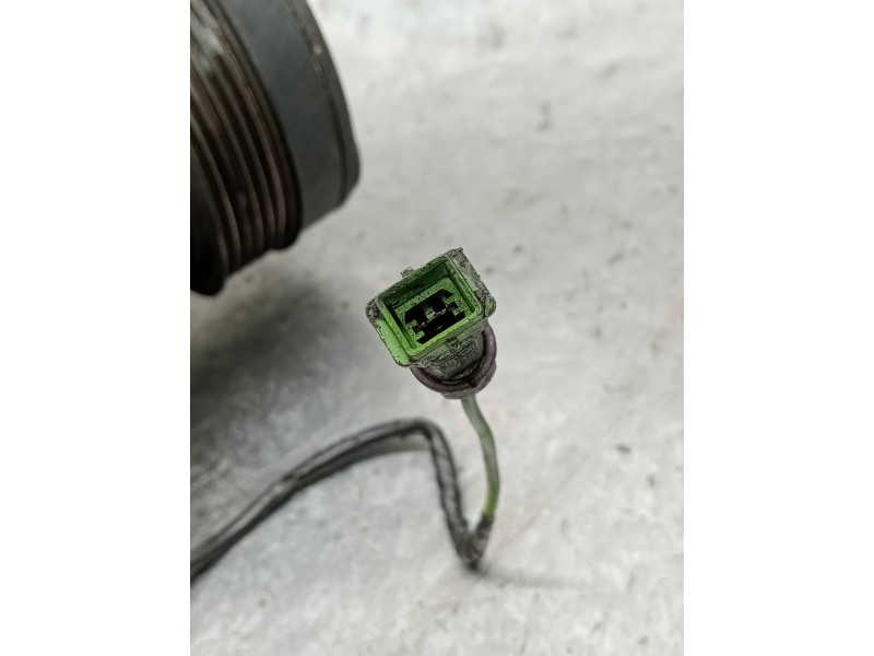 Recambio de compresor aire acondicionado para audi 80 1.9 tdi referencia OEM IAM 8A0260805AD 5060310514 DCW17B