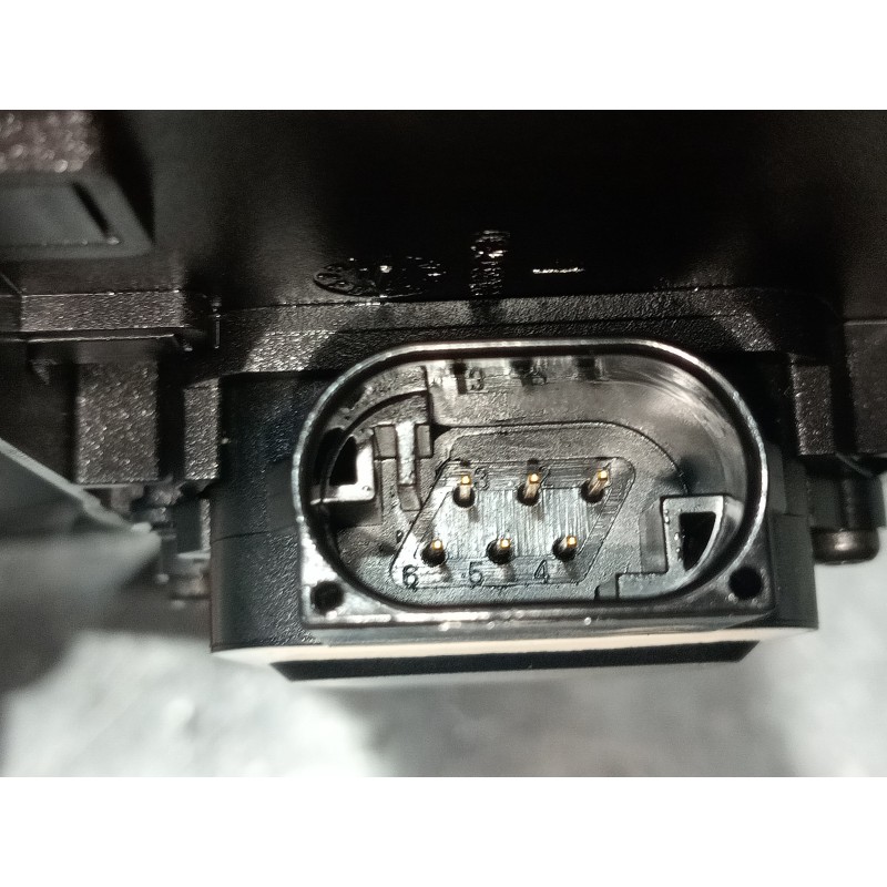 Recambio de potenciometro pedal para mercedes clase m (w164) ml 300 cdi be 4-matic (164.121) referencia OEM IAM A1643000104  