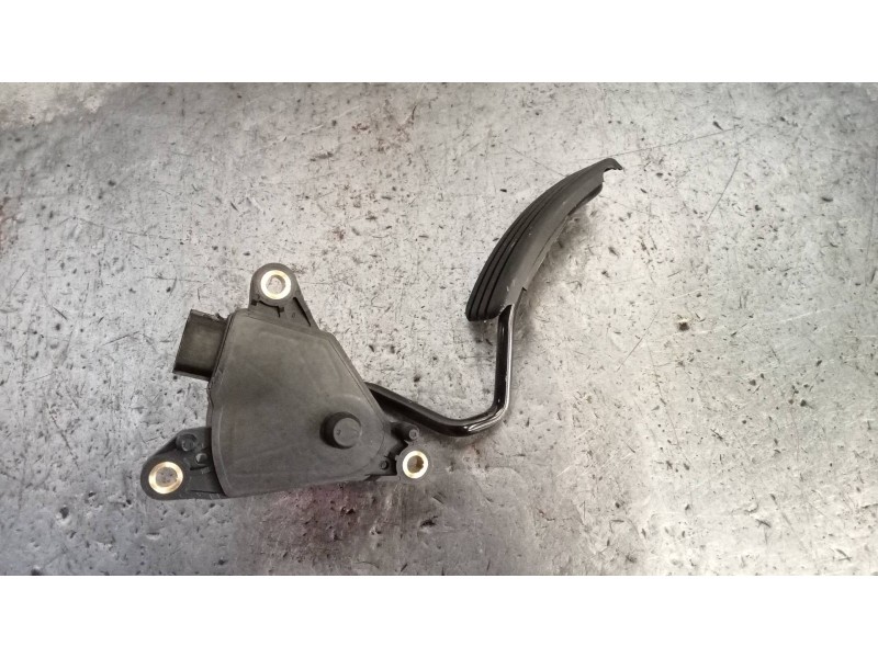 Recambio de potenciometro pedal para renault zoe referencia OEM IAM 180026336R  