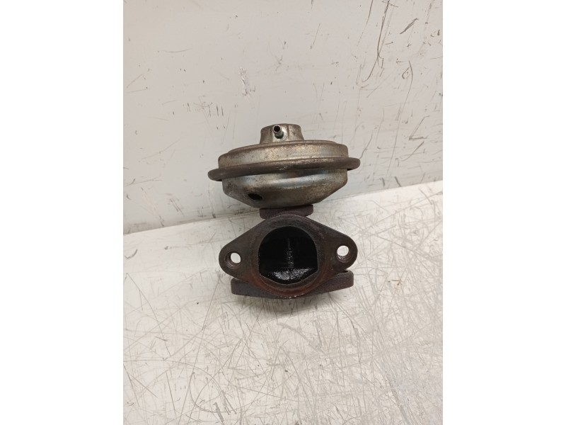 Recambio de valvula egr para chrysler voyager (rg) 2.5 crd lx referencia OEM IAM   