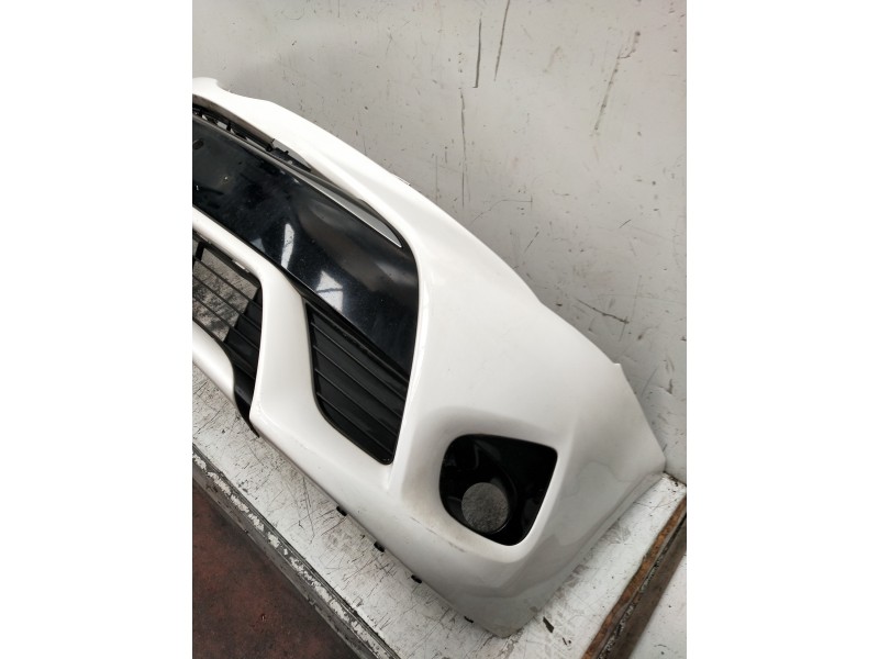 Recambio de paragolpes delantero para toyota avensis advance referencia OEM IAM VERFOTOS  