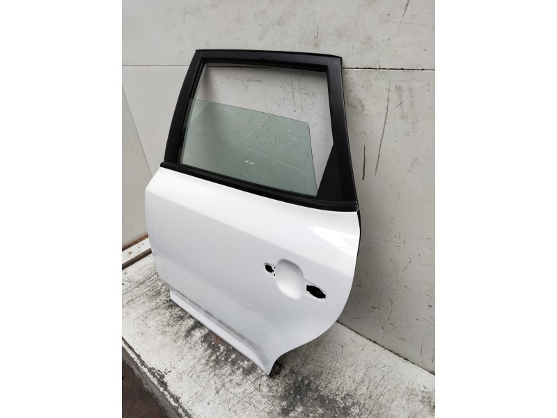 Recambio de puerta trasera izquierda para kia cee´d sporty wagon concept referencia OEM IAM   5P