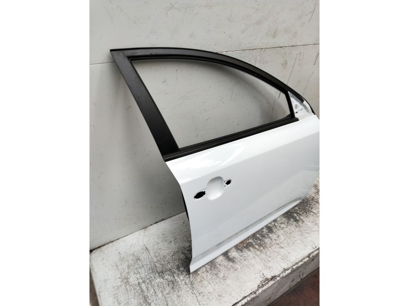 Recambio de puerta delantera derecha para kia cee´d sporty wagon concept referencia OEM IAM   5P