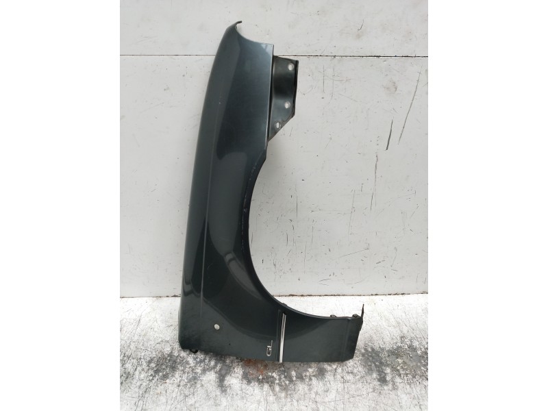 Recambio de aleta delantera derecha para daewoo nexia gl referencia OEM IAM   