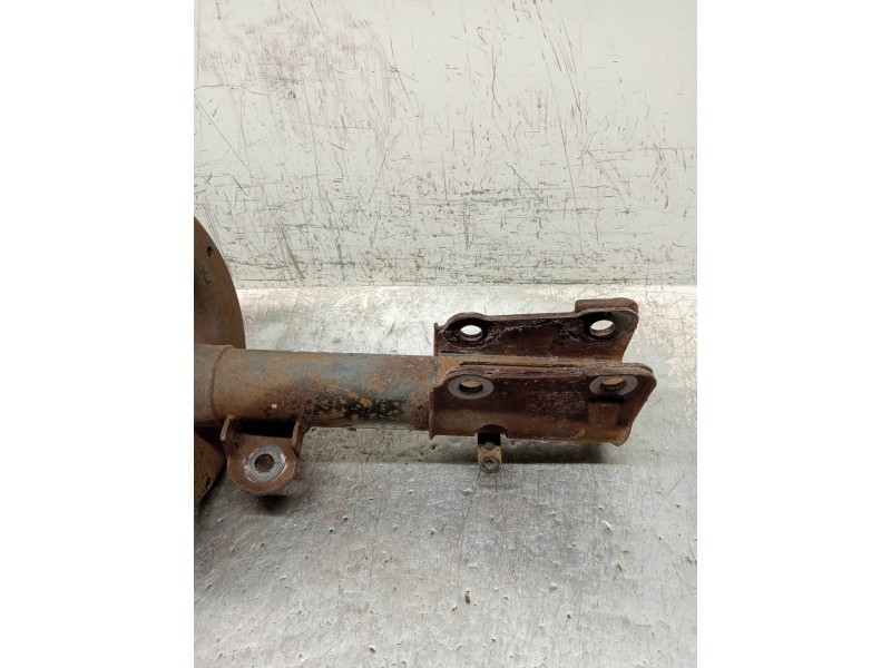 Recambio de amortiguador delantero derecho para chrysler voyager (rg) 2.5 crd lx referencia OEM IAM   