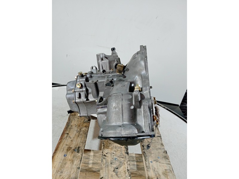 Recambio de caja cambios para daewoo nexia gl referencia OEM IAM F16  5V