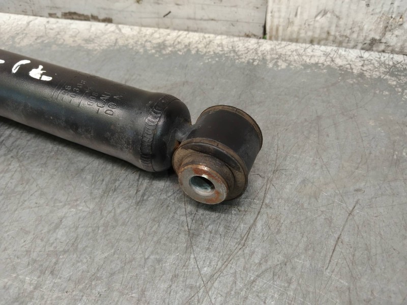 Recambio de amortiguador trasero izquierdo para peugeot 2008 (--.2013) allure referencia OEM IAM 9677172880 03081000610 