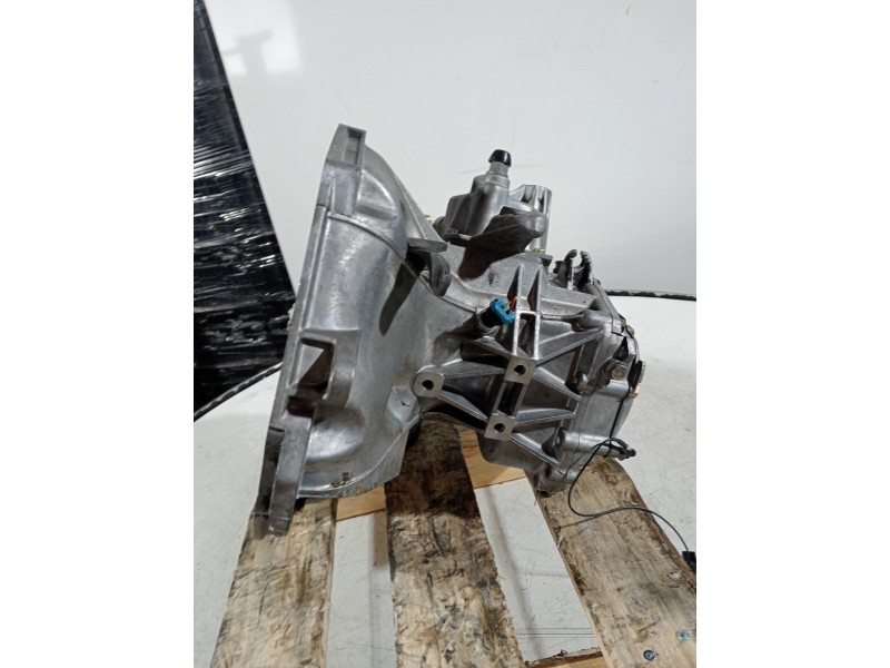 Recambio de caja cambios para daewoo nexia gl referencia OEM IAM F16  5V