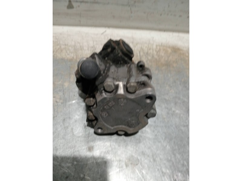 Recambio de bomba direccion para seat ibiza (6k1) stella referencia OEM IAM   