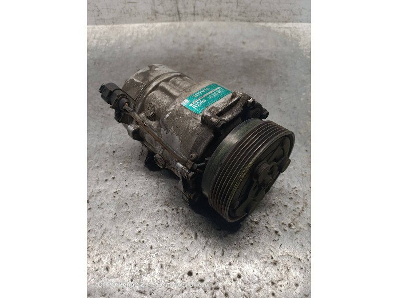 Recambio de compresor aire acondicionado para seat ibiza (6k1) stella referencia OEM IAM 1J0820803F  