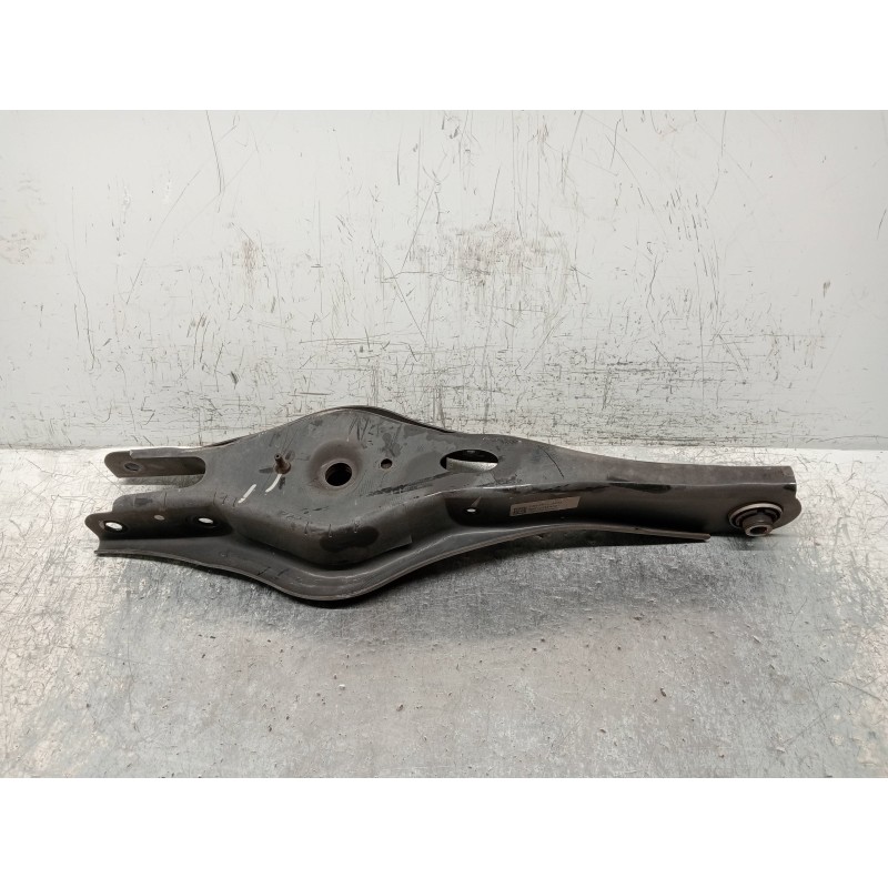 Recambio de brazo suspension inferior trasero izquierdo para kia ceed business referencia OEM IAM 55210G4AA0  