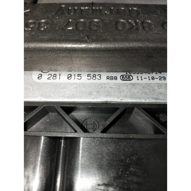 Recambio de centralita motor uce para audi a4 ber. (b8) s line sportpaket / plus referencia OEM IAM 0281015583 03L906022MK 