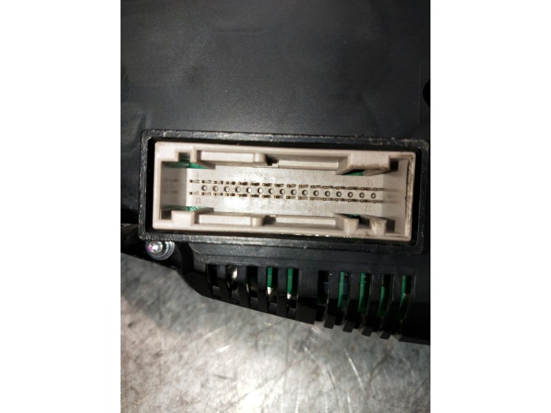 Recambio de cuadro instrumentos para audi a4 ber. (b8) s line sportpaket / plus referencia OEM IAM 8K0920930N 503002371404 