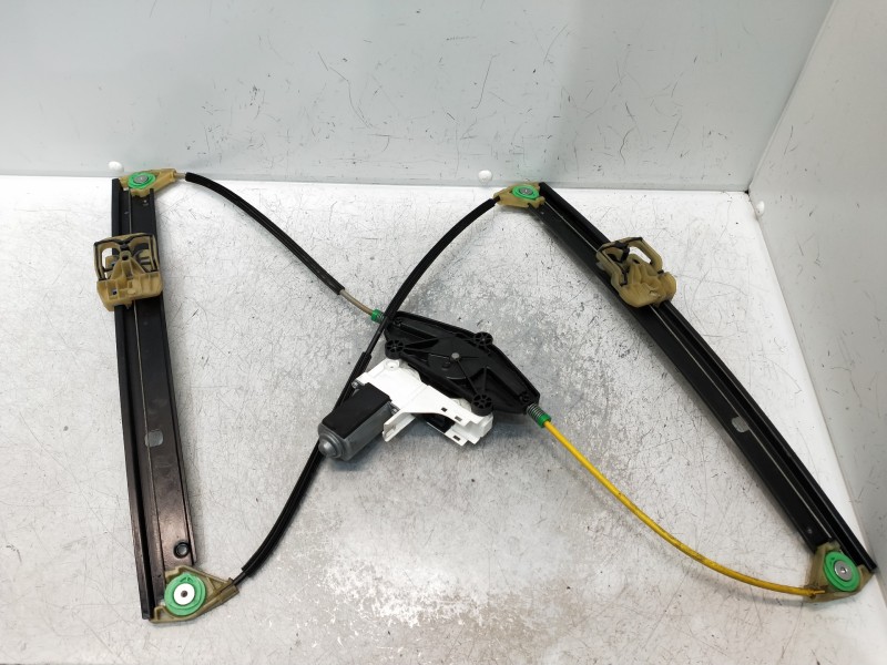Recambio de elevalunas delantero derecho para audi a4 ber. (b8) s line sportpaket / plus referencia OEM IAM 8K0837462A  4P