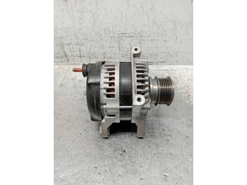 Recambio de alternador para chrysler voyager (rg) 2.5 crd lx referencia OEM IAM   
