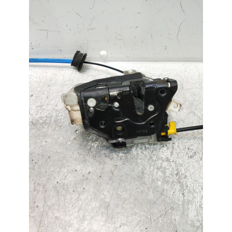 Recambio de motor cierre centralizado delantero izquierdo para audi a4 ber. (b8) s line sportpaket / plus referencia OEM IAM 8J1