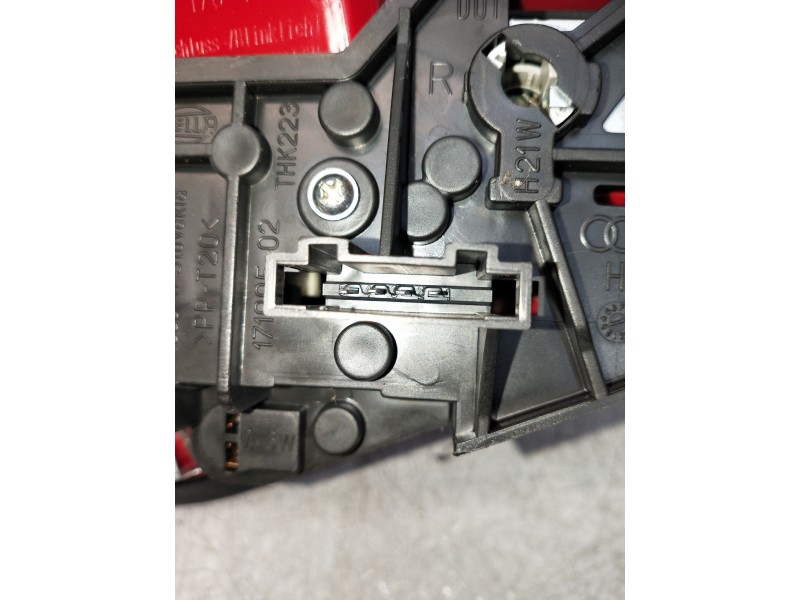 Recambio de piloto trasero derecho interior para audi a4 ber. (b8) s line sportpaket / plus referencia OEM IAM   