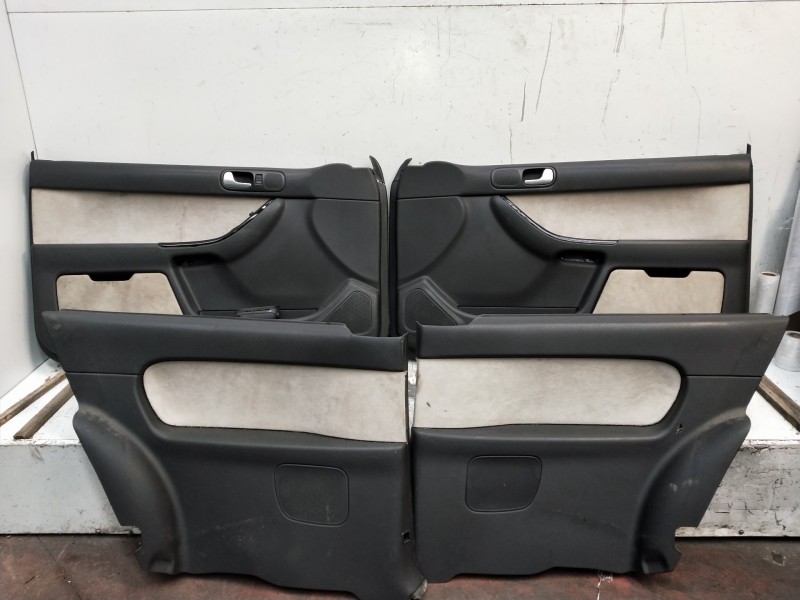 Recambio de juego tapizados / cartoneras para audi s3 (8l) 1.8 t (165kw) referencia OEM IAM   3P