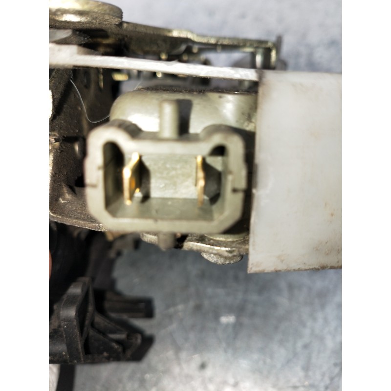 Recambio de motor cierre centralizado delantero izquierdo para renault clio ii fase i (b/cbo) 1.9 d referencia OEM IAM   3P