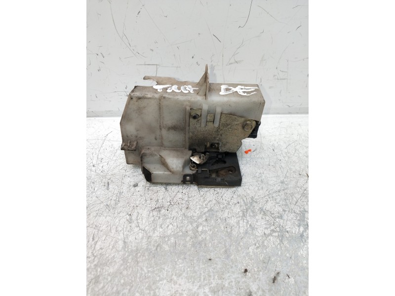 Recambio de motor cierre centralizado trasero derecho para renault clio ii fase i (b/cbo) 1.9 d referencia OEM IAM   3P