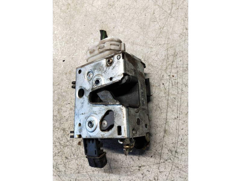 Recambio de motor cierre centralizado delantero izquierdo para audi 100 berlina (c4) básico referencia OEM IAM   4P