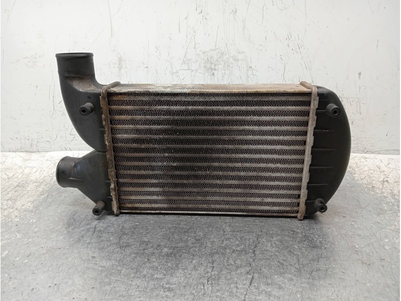 Recambio de intercooler para alfa romeo 146 2.0 td l referencia OEM IAM 7626413 37391202 