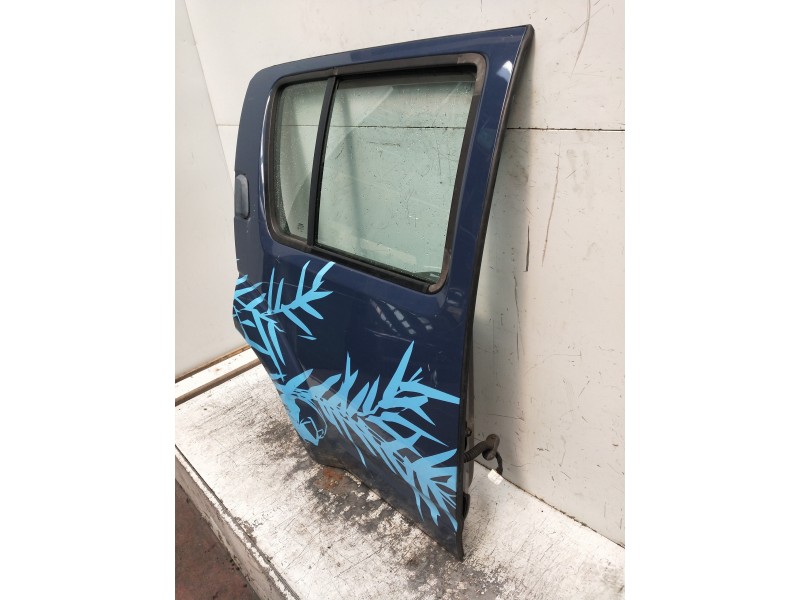 Recambio de puerta trasera derecha para nissan pathfinder (r51) 2.5 dci le referencia OEM IAM   5P