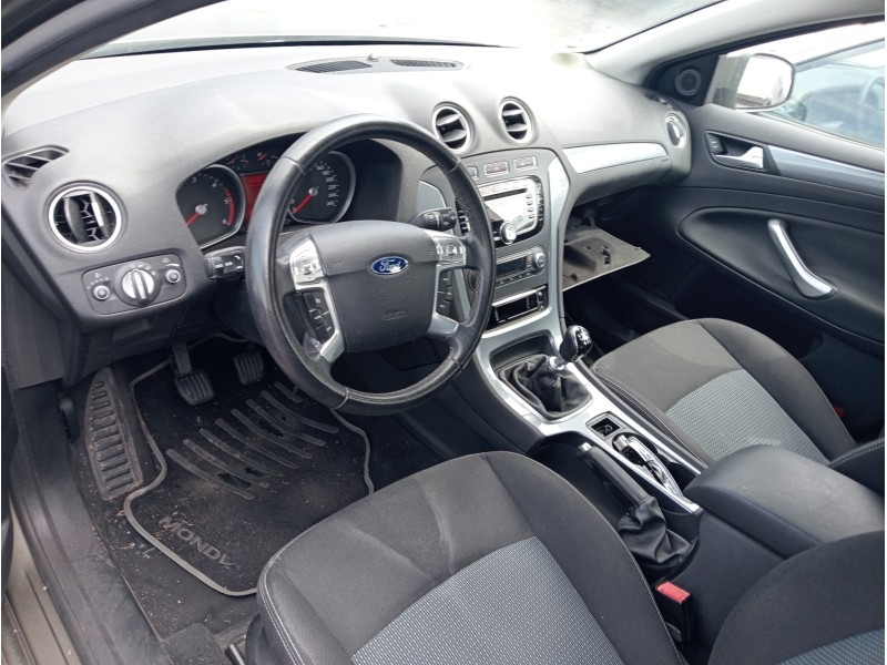 ford mondeo ber. (ca2) del año 2011