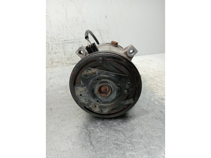 Recambio de compresor aire acondicionado para alfa romeo 146 2.0 td l referencia OEM IAM 1135088  