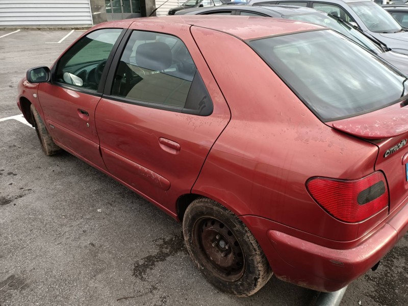 citroen xsara berlina del año 2000
