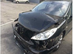 peugeot 307 berlina (s2) del año 2006