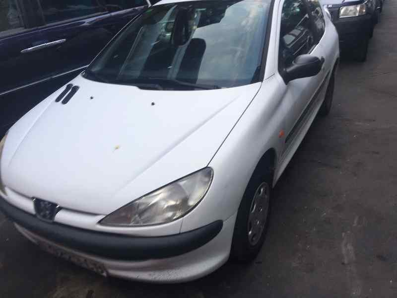 peugeot 206 berlina del año 1999