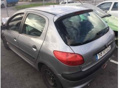 peugeot 206 berlina del año 2002 2