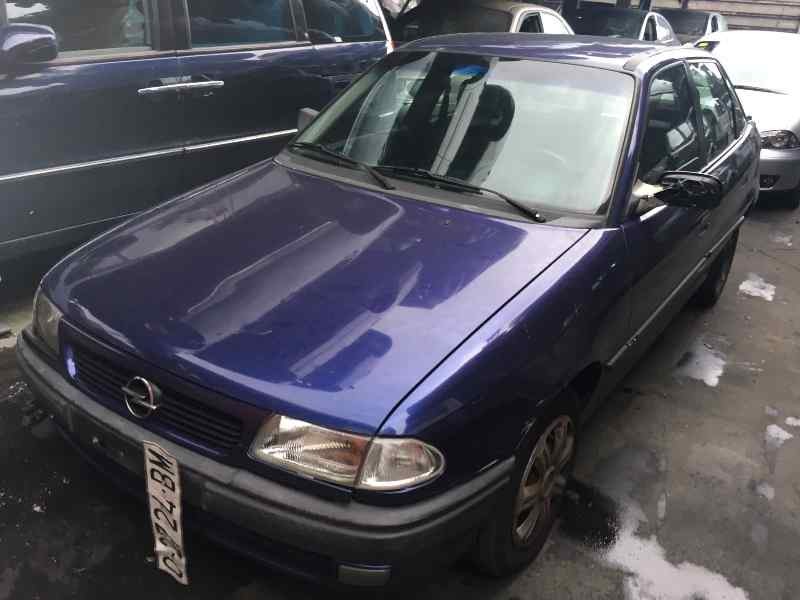 opel astra f berlina del año 1994