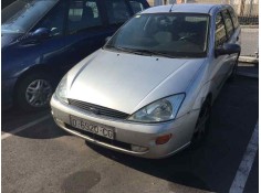 ford focus berlina (cak) del año 2000