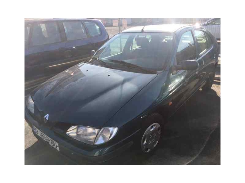 renault megane i berlina hatchback (ba0) del año 1996