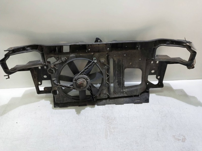 Recambio de panel frontal para volkswagen polo berlina (6n1) 1.9 sdi referencia OEM IAM   