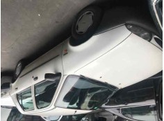 ford fiesta berlina del año 1996