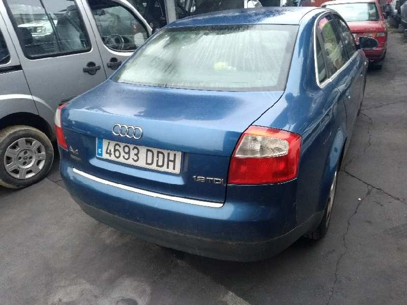 audi a4 berlina (8e) del año 2004