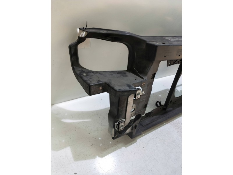 Recambio de panel frontal para volkswagen polo berlina (6n2) trendline referencia OEM IAM   