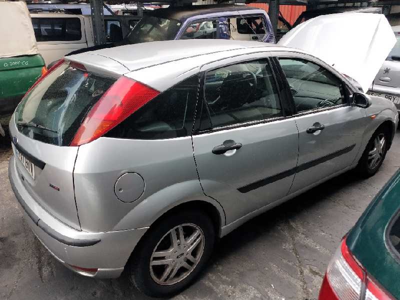 ford focus berlina (cak) del año 2002
