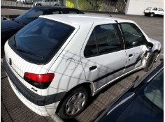 peugeot 306 berlina 3/4/5 puertas (s2) del año 1998 2