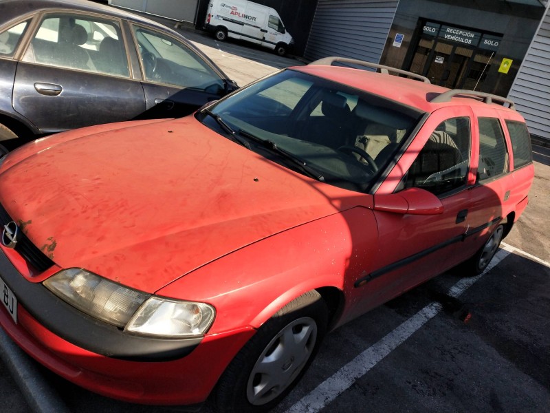 opel vectra b caravan del año 1998