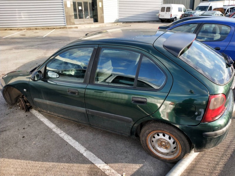 mg rover serie 25 (rf) del año 2001